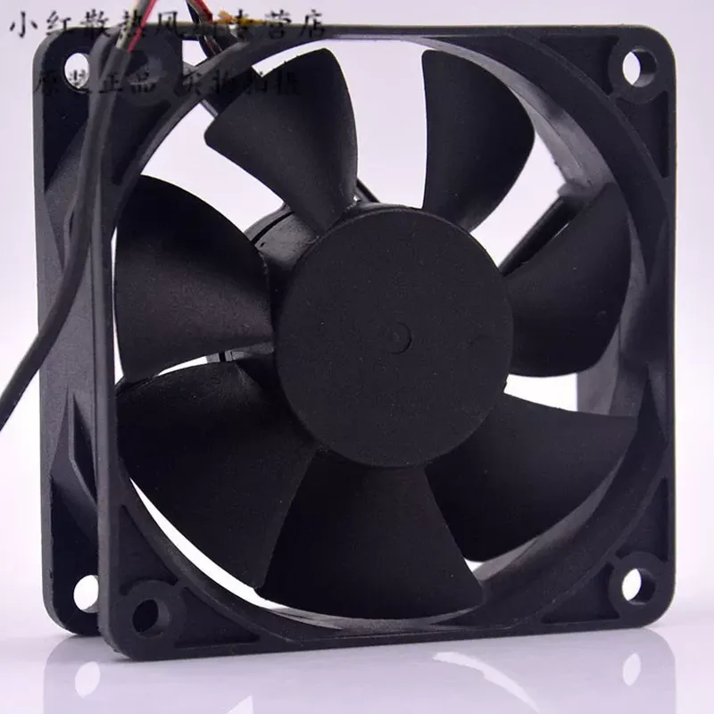 ADDA AD0712MB-A73GL 12V 0.15A  - огляд і ціна Server Power Supply